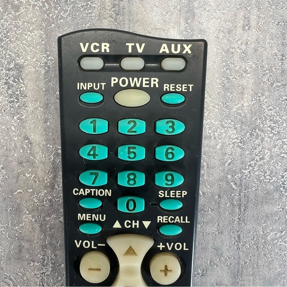 Remote Control SANYO FXVM FXVB AVM3651 FXVL AVM3280G DS32830H TV/VCR Fast Ship - Picture 2 of 6